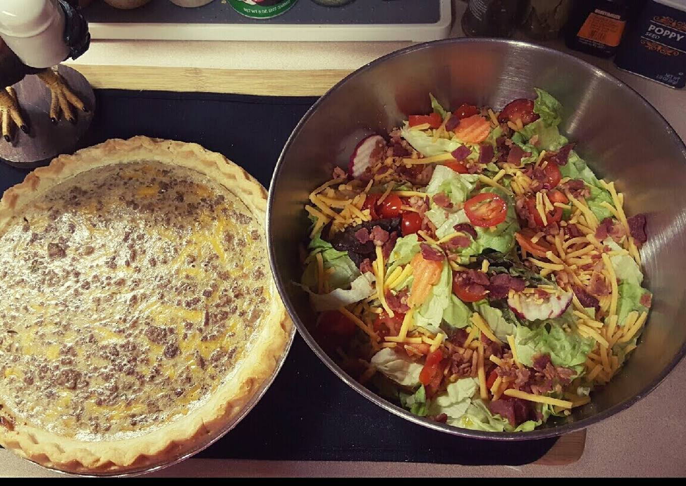 cheesy ranch beef pie with salad