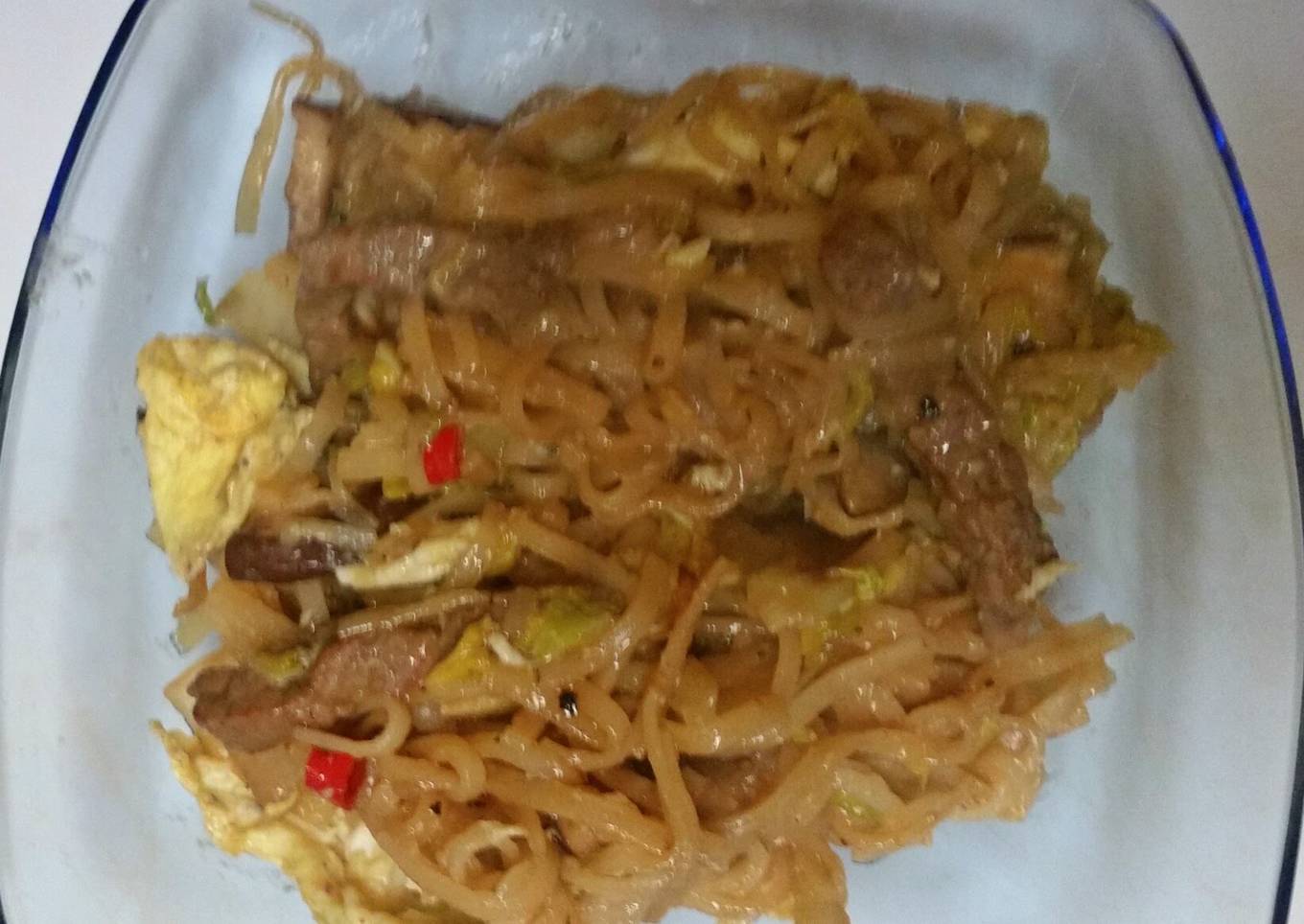 beef fried noodles thai style