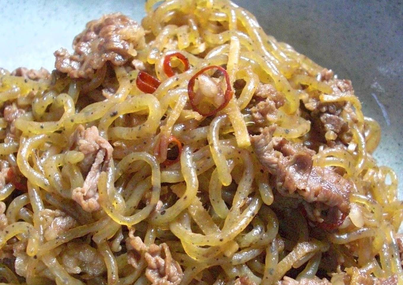 braised konyaku thread noodles and beef with ginger