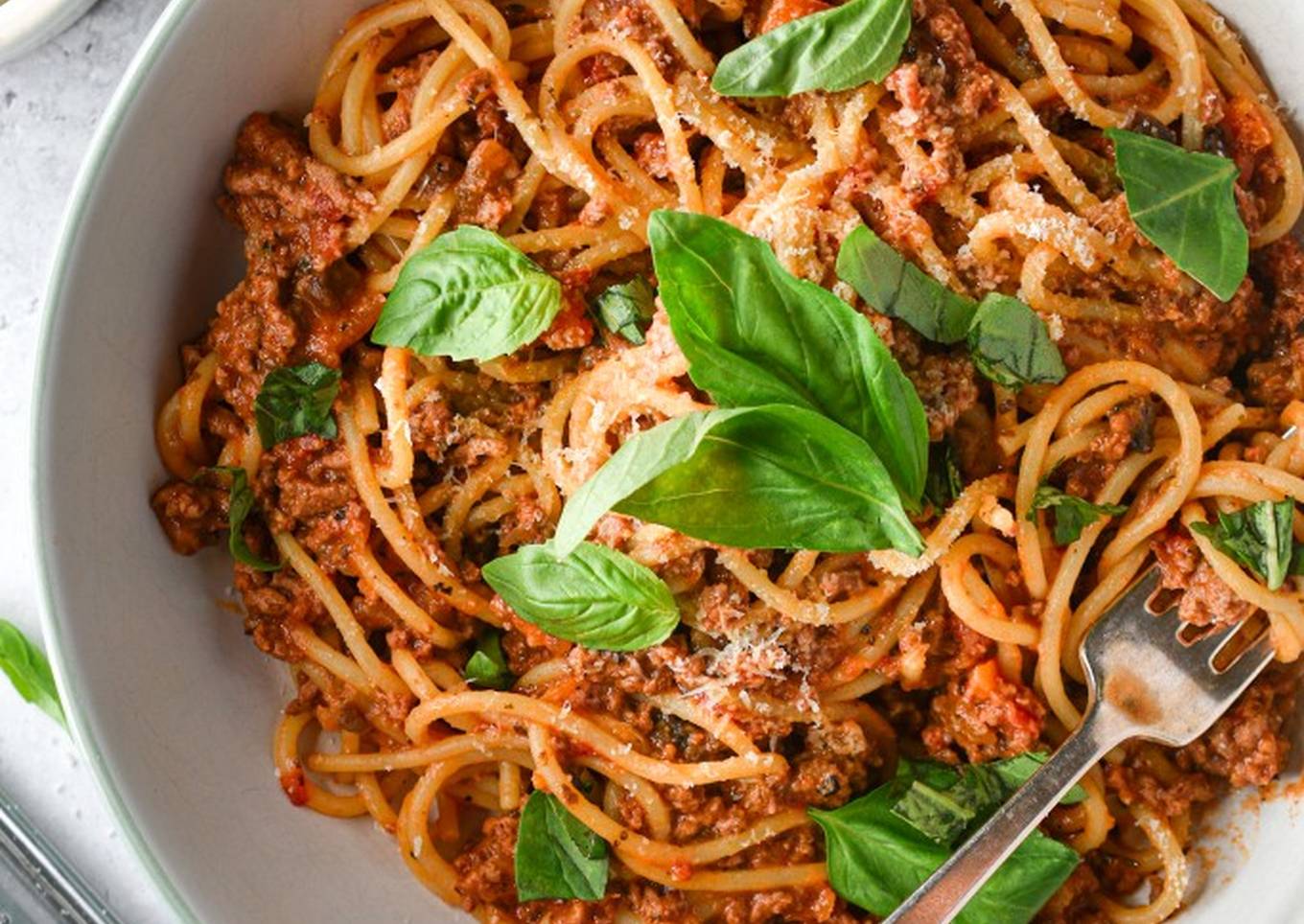 healthier spaghetti bolognese