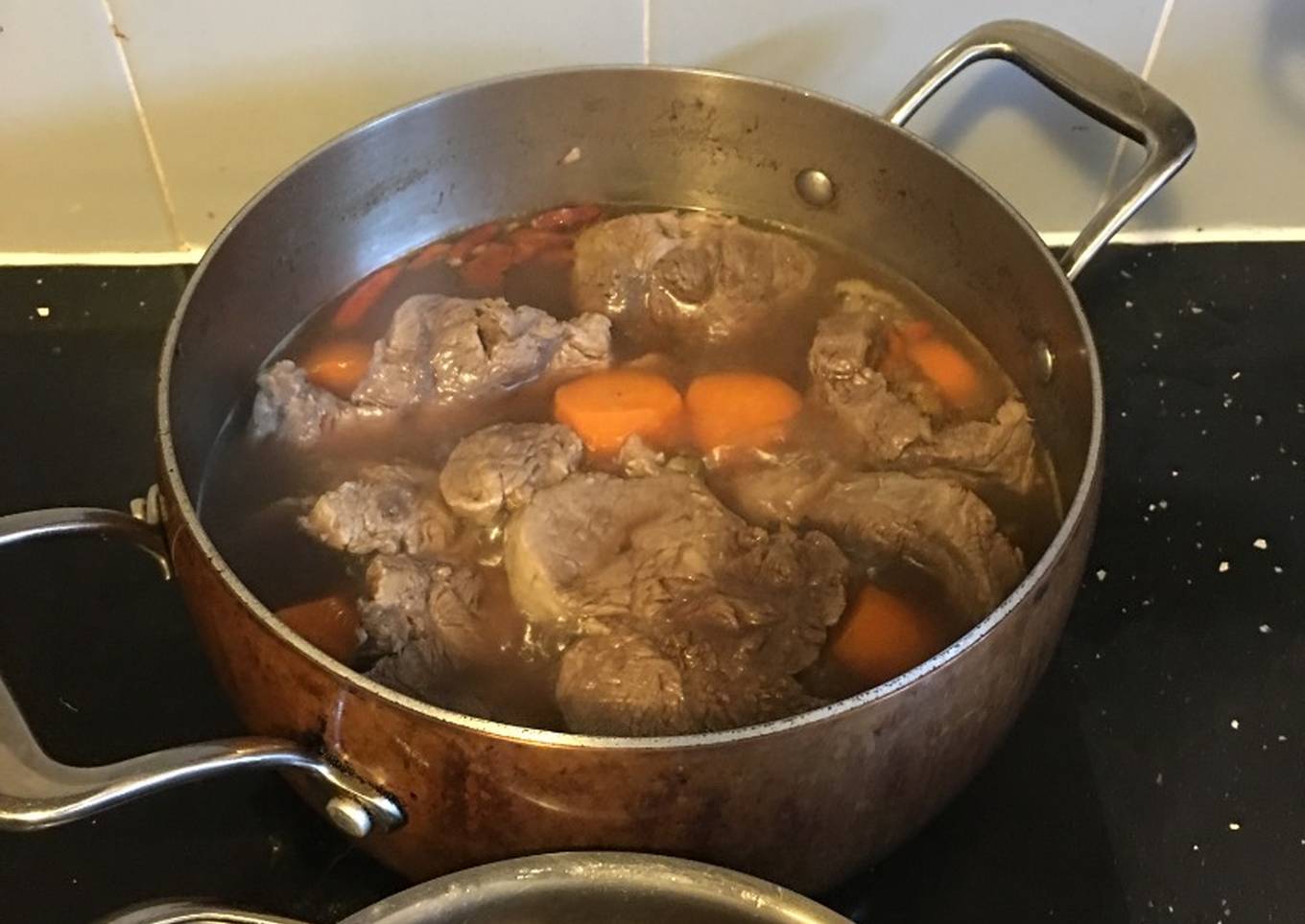 Braised beef with carrots and moli (2h+) keto