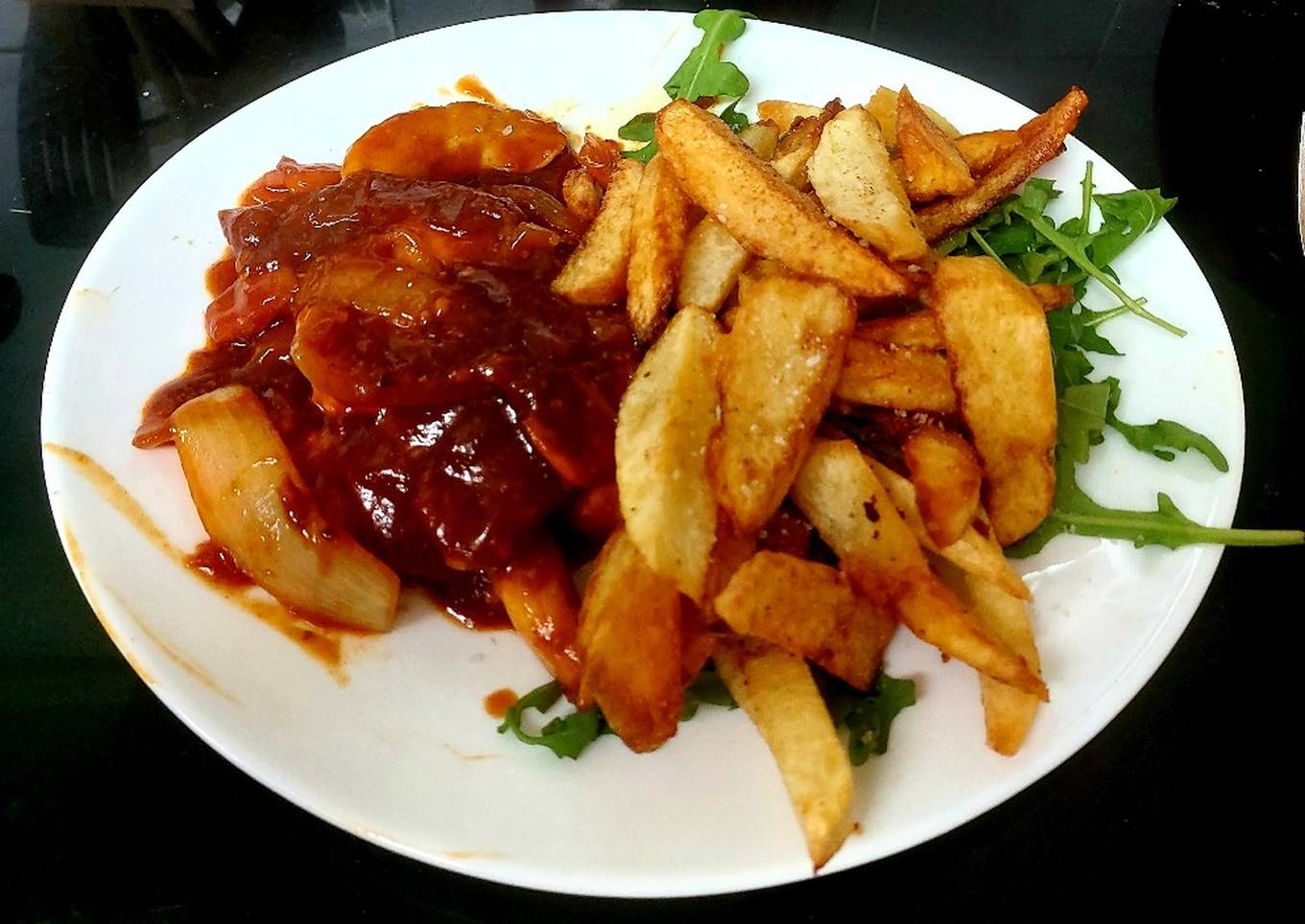 My Tasty Chicken, Onion in BBQ Sauce with Homemade Chips 🤩