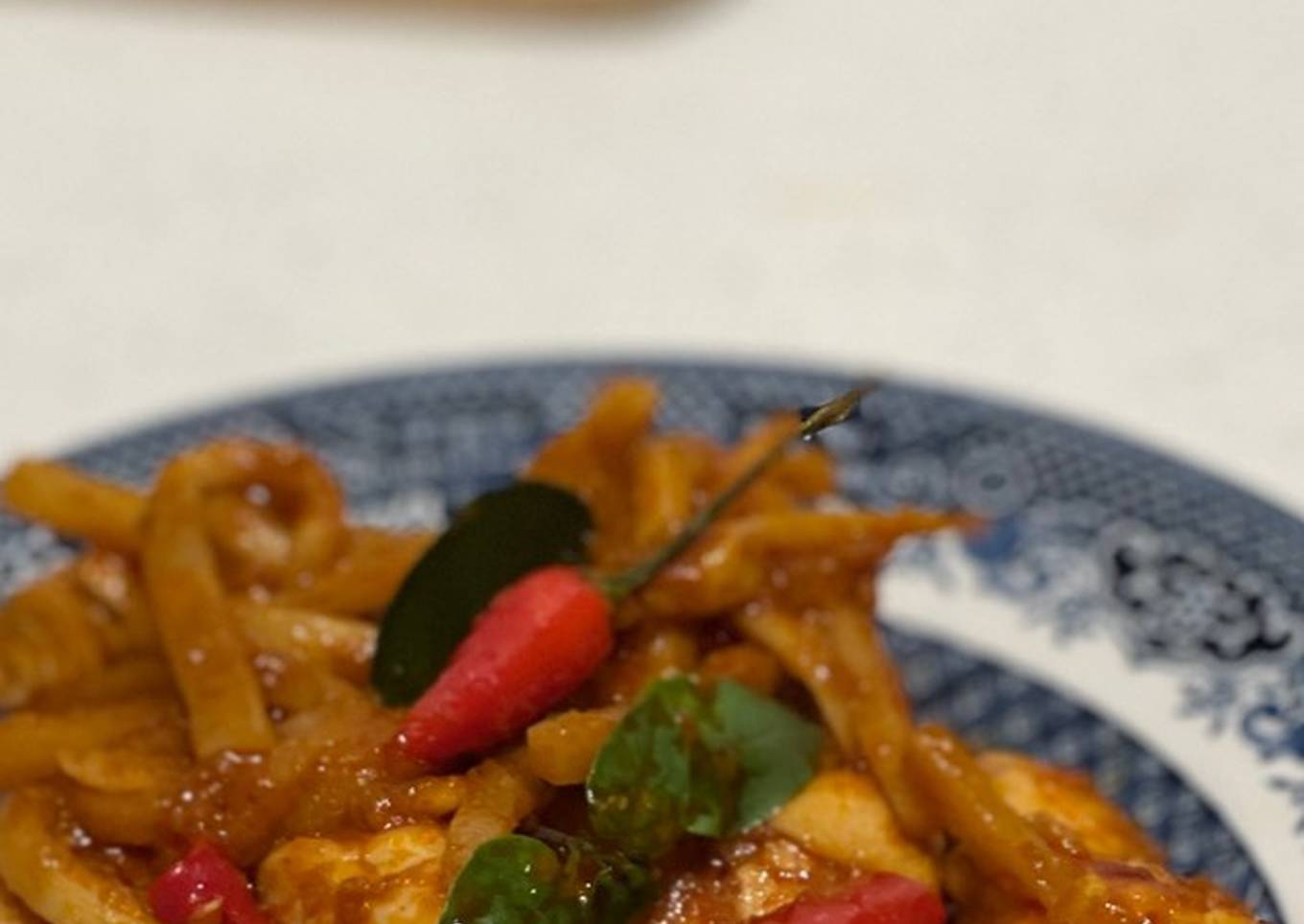 stir fry chicken red curry and bamboo shoot