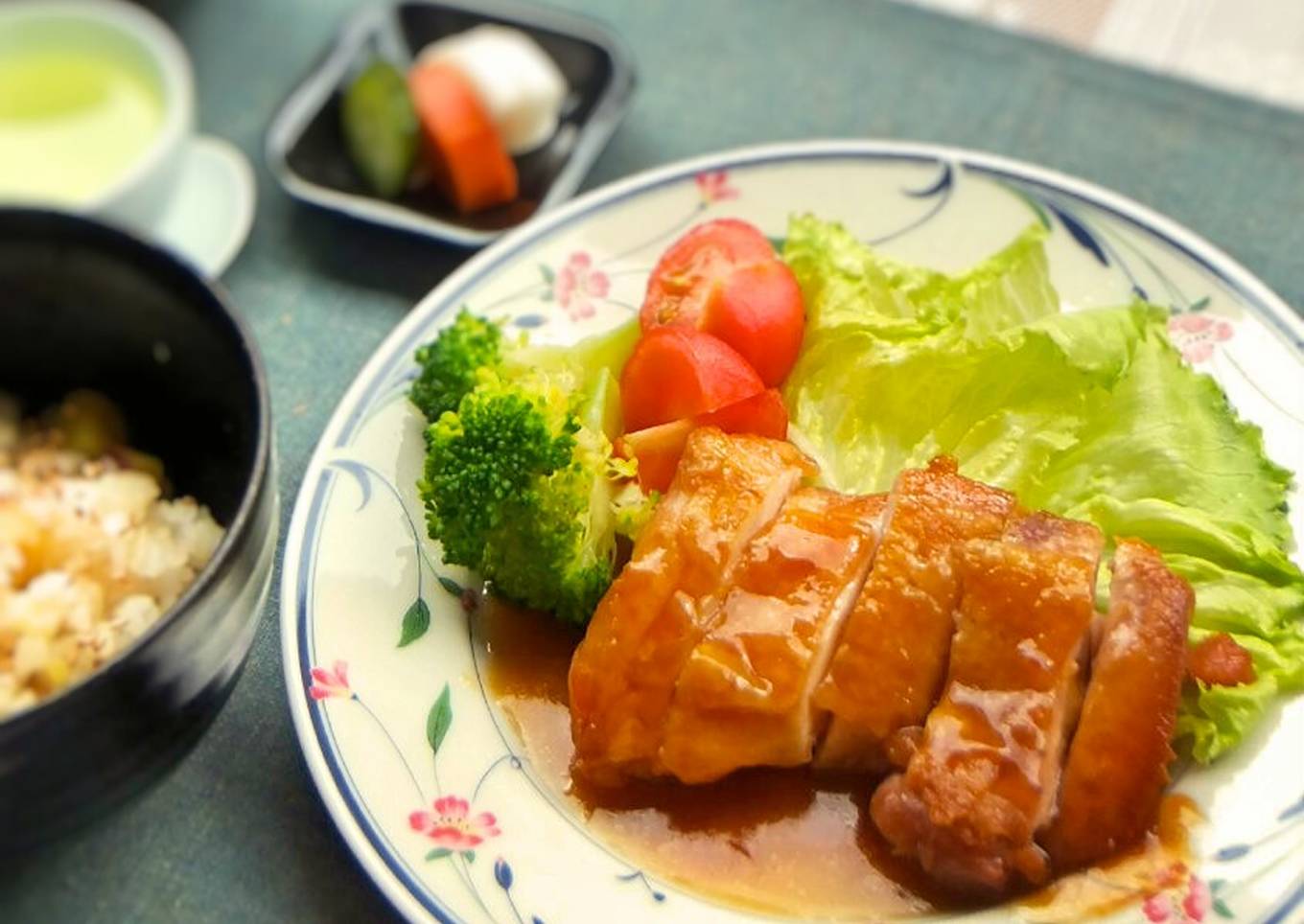 popular japanese food teriyaki chicken