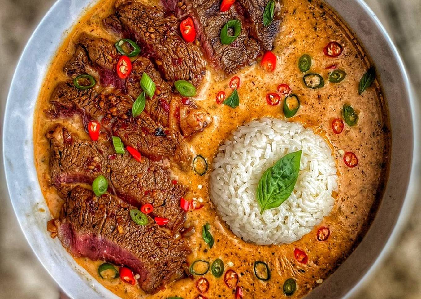 Thai Red Curry w / Ribeye Steak