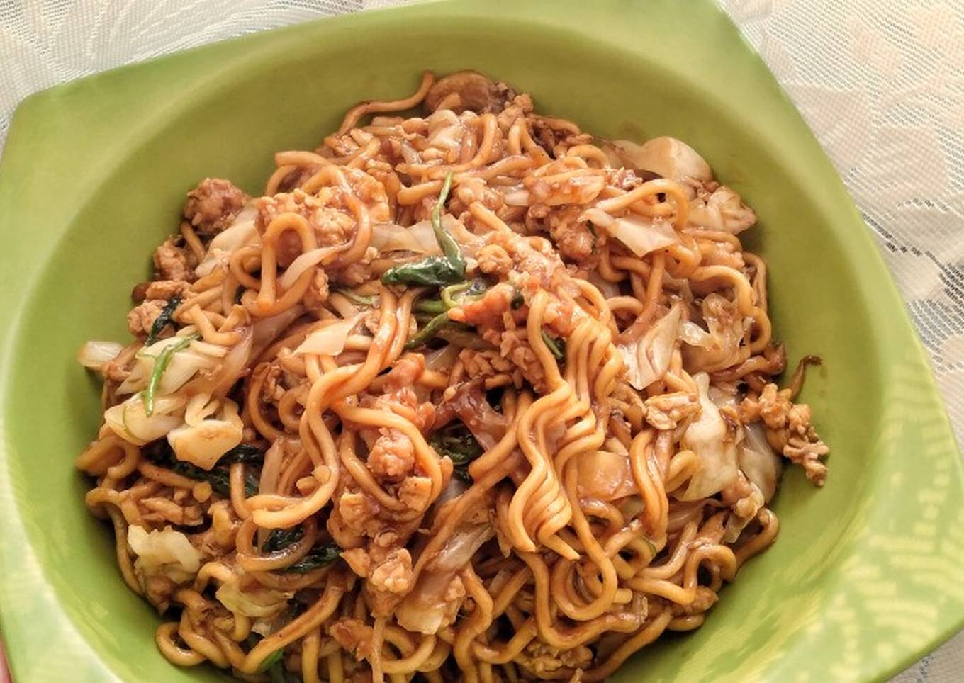mie goreng ayam minced chicken stir fried noodle